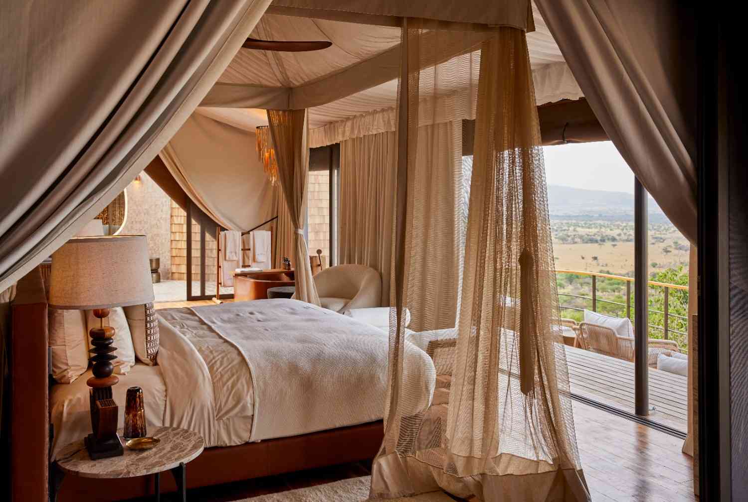 laba-grumeti-art-lodge luxury tented suite bedroom