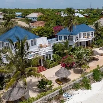 Exterior view of jafferji beach retreat — swahili-inspired beachfront retreat on matemwe accommodation in Tanzania