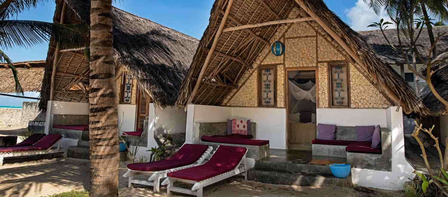 Nur Beach Hotel accommodation image