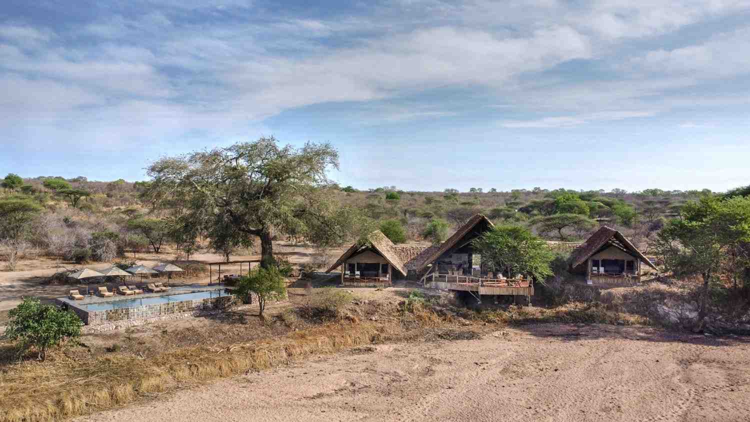 Laba Jongomero Private Bush Manor — dry season general view