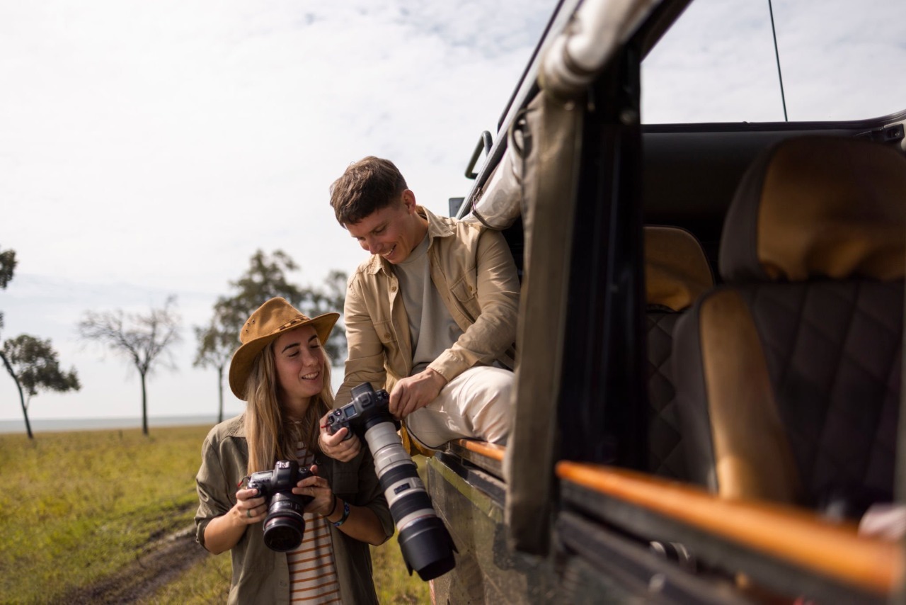 Couple Safari